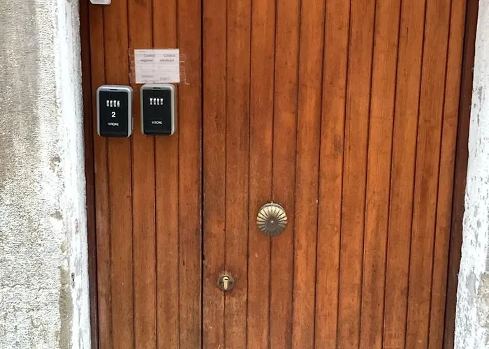 فندق مبيت وإفطار With Private Bathroom Stella 2