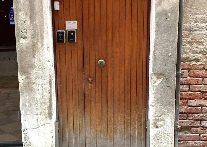 With Private Bathroom Stella 2 فندق مبيت وإفطار البندقية